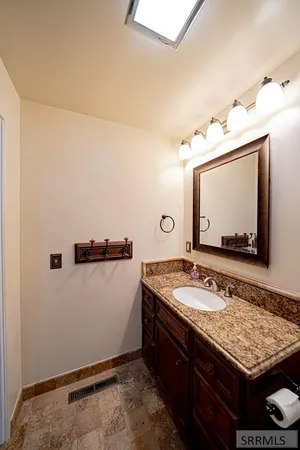 $399,000 | 195 South Lloyd Circle, Idaho Falls, ID 83402