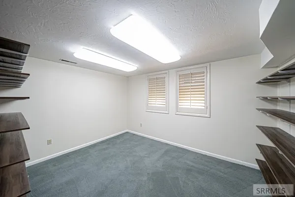 $399,000 | 195 South Lloyd Circle, Idaho Falls, ID 83402