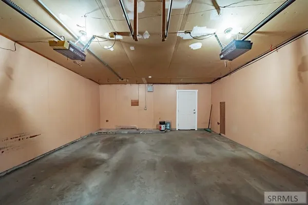 $399,000 | 195 South Lloyd Circle, Idaho Falls, ID 83402