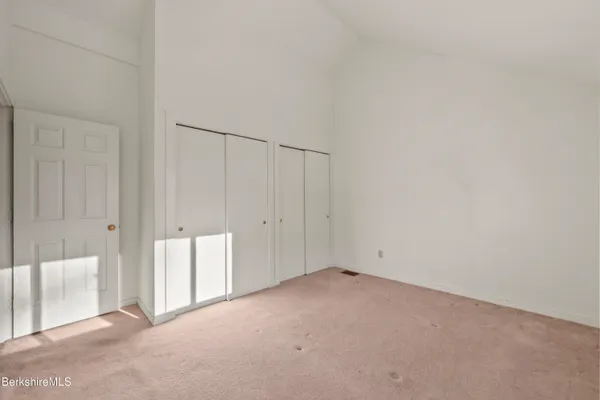 $389,000 | 34 Thistle Path, Williamstown, MA 01267