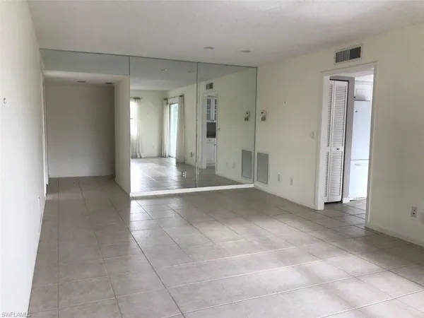 $1,790 | 113 Bobolink Way, Unit 113B, Naples, FL 34105