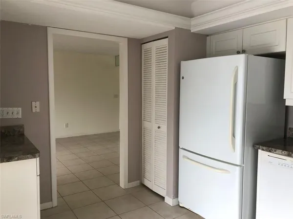 $1,790 | 113 Bobolink Way, Unit 113B, Naples, FL 34105