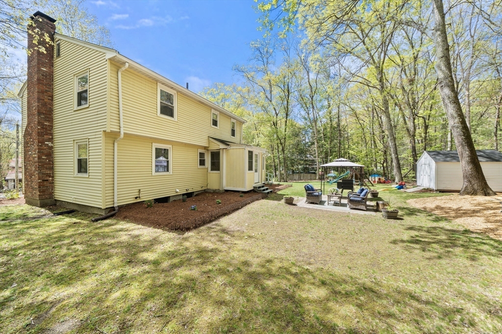 541 Flagg Hill Road Boxborough, MA 01719 - Photo 23 of 27 Gallery Image 23