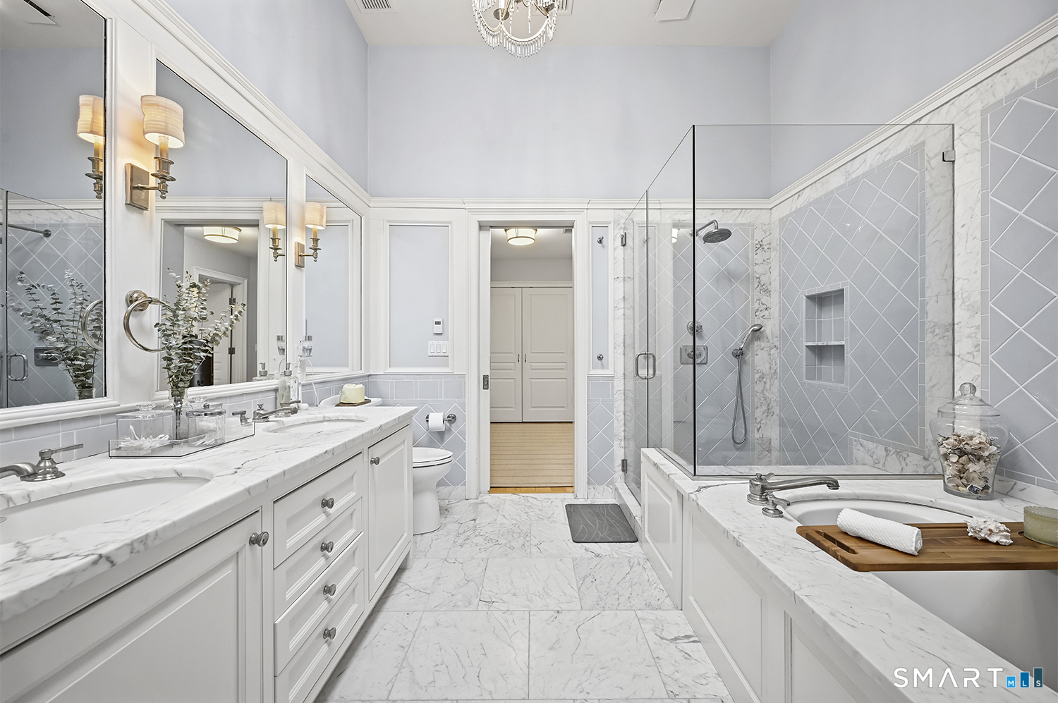 320 Warner Hill Road Fairfield, CT 06890 - Photo 22 of 40