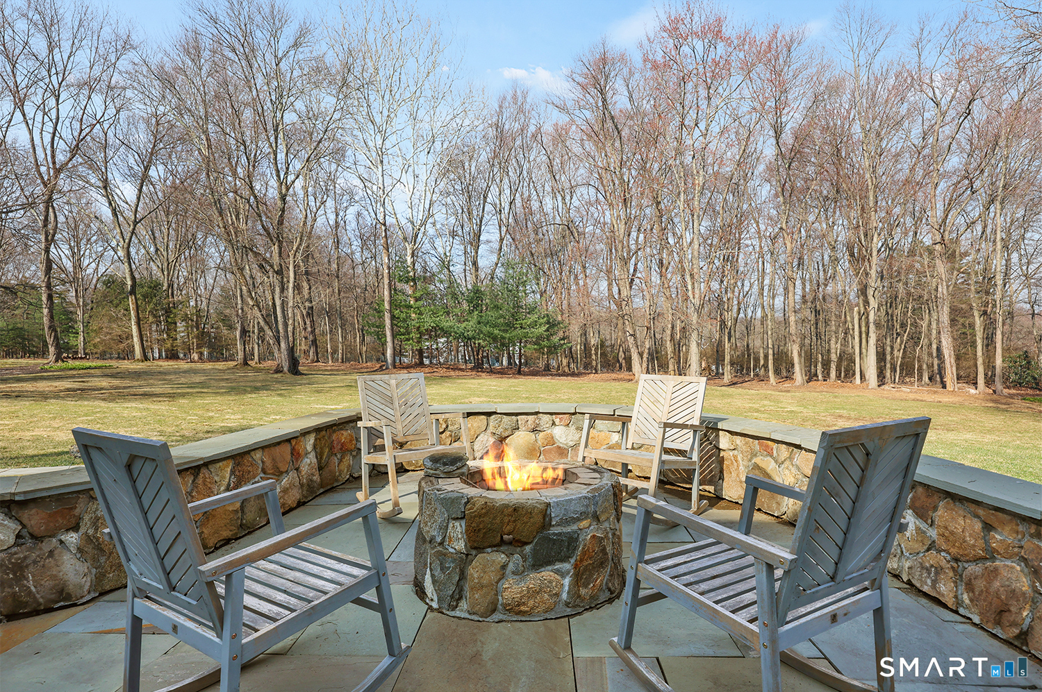 320 Warner Hill Road Fairfield, CT 06890 - Photo 34 of 40