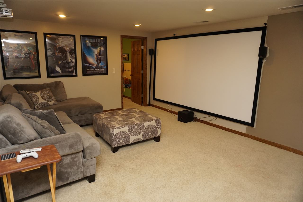 2132 Edge Rock Road Rockton, IL 61072 - Photo 8 of 19 Gallery Image 8