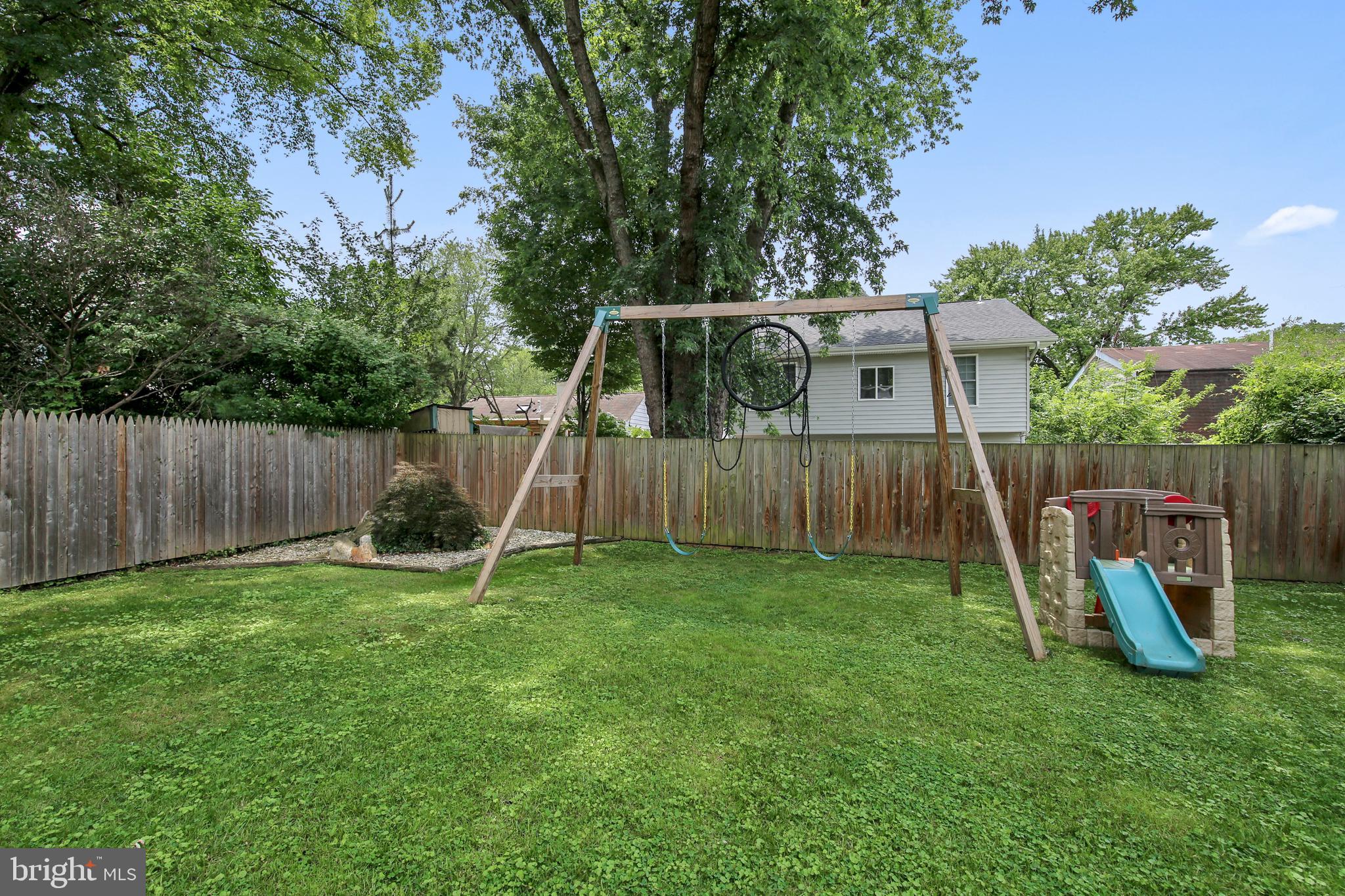 3210 Fayette Road Kensington, MD 20895 - Photo 33 of 39 Fenced and Level Backyard!