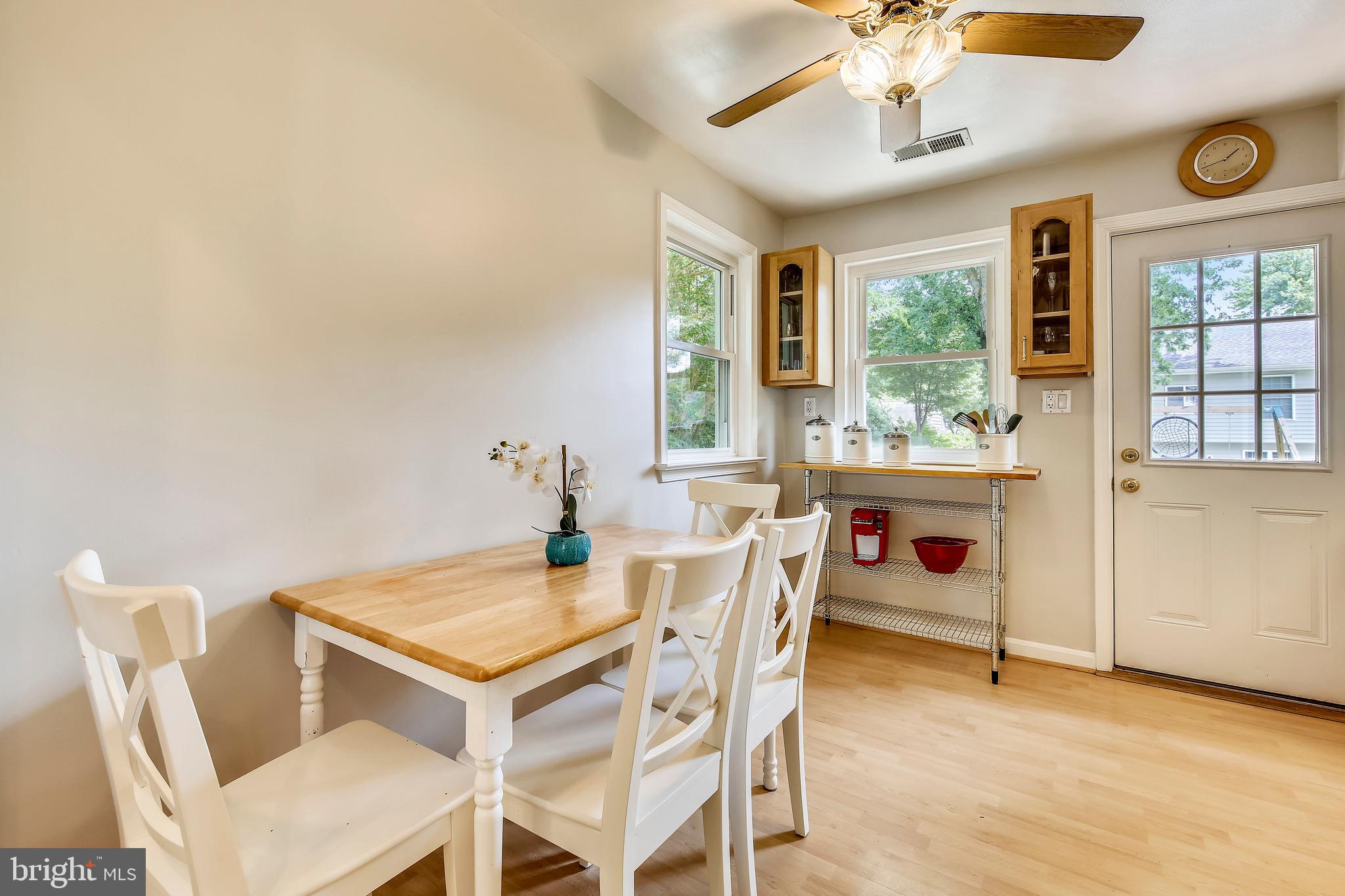 3210 Fayette Road Kensington, MD 20895 - Photo 8 of 39 Sun-Drenched Table Space Kitchen
