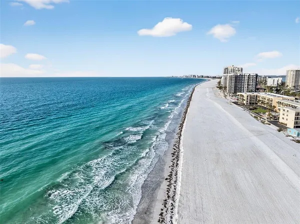 $1,650,000 | 3103 Wedgewood Drive, Belleair Beach, FL 33786