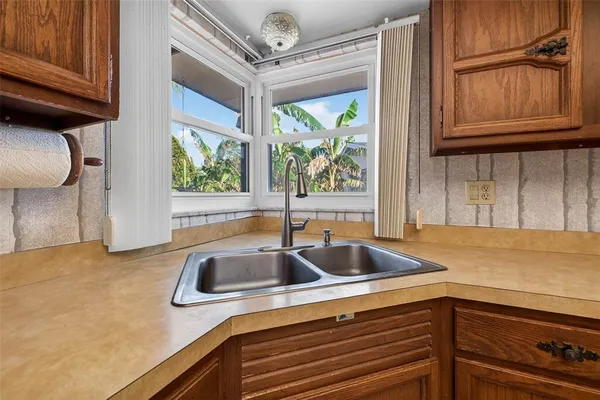$1,650,000 | 3103 Wedgewood Drive, Belleair Beach, FL 33786