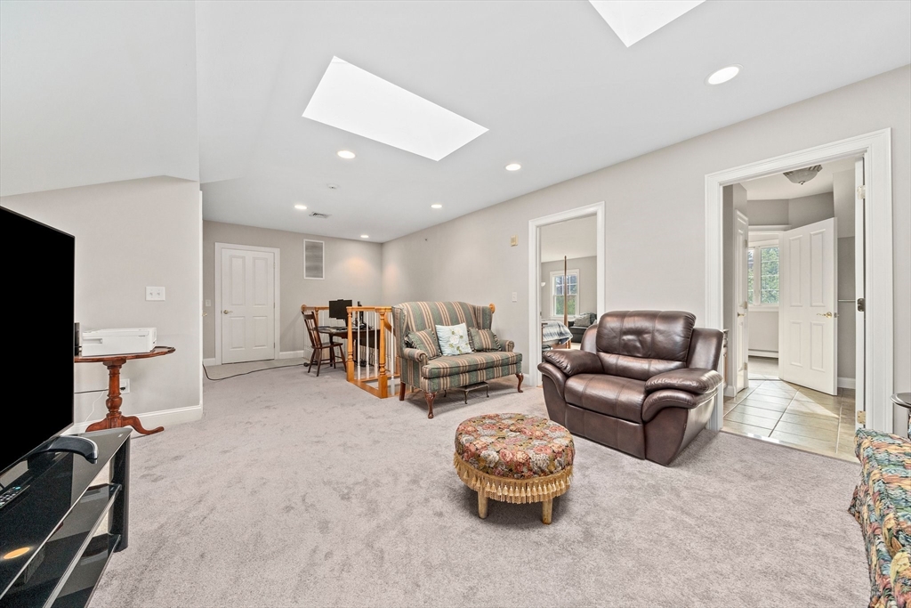95 Spring Meadow Lane, Unit 95 Hanover, MA 02339 - Photo 24 of 40 Gallery Image 24