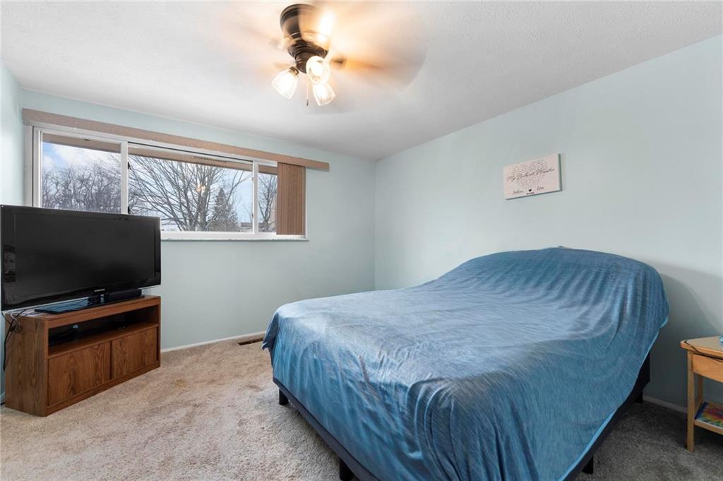 3106 Laurel Ridge Circle Bridgeville, PA 15017 - Photo 20 of 36