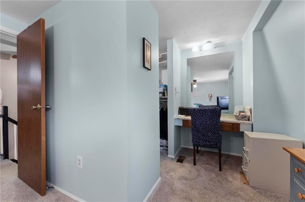 3106 Laurel Ridge Circle Bridgeville, PA 15017 - Photo 22 of 36