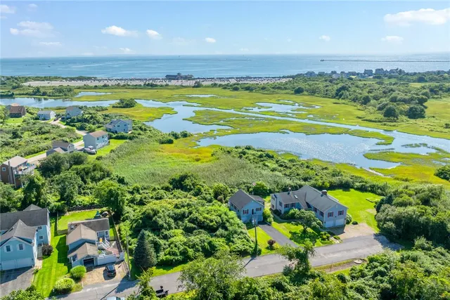 $750,000 | 0 Houston Avenue, Narragansett, RI 02882