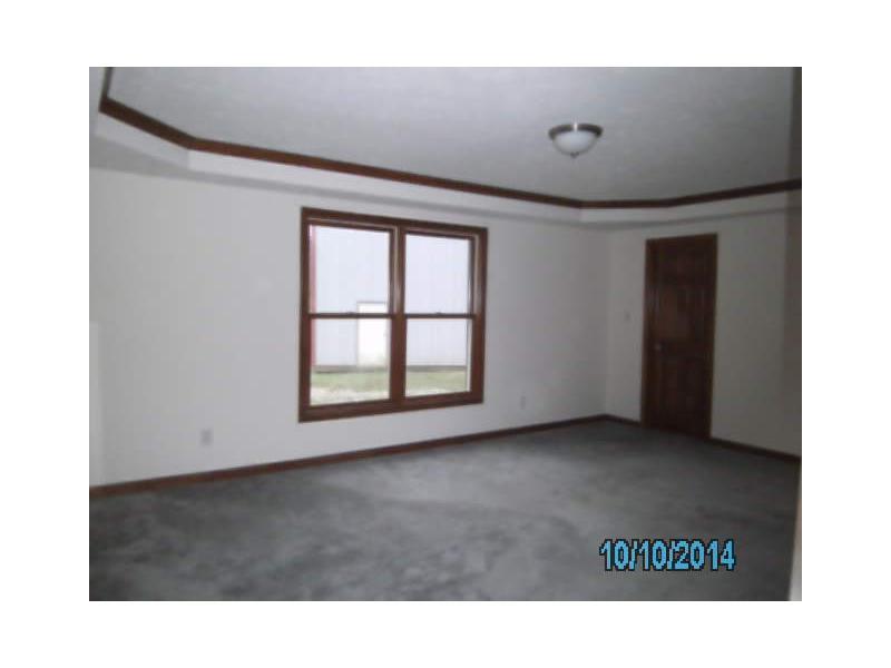 4673 Cramer Road Martinsville, IN 46151 - Photo 6 of 12 Gallery Image 6