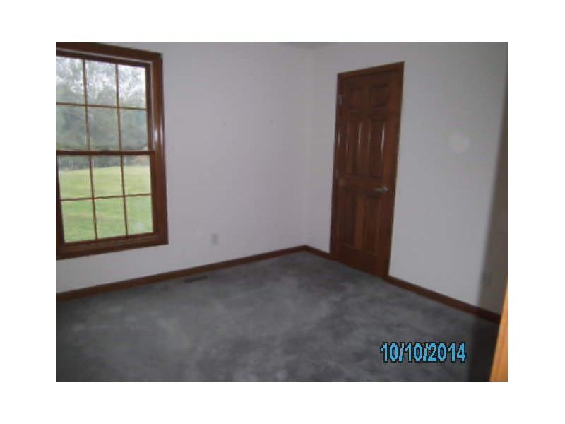 4673 Cramer Road Martinsville, IN 46151 - Photo 8 of 12 Gallery Image 8
