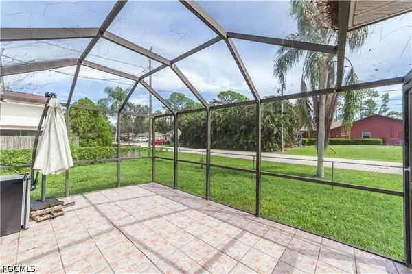 $2,300 | 9225 Pineapple Road, Fort Myers, FL 33967