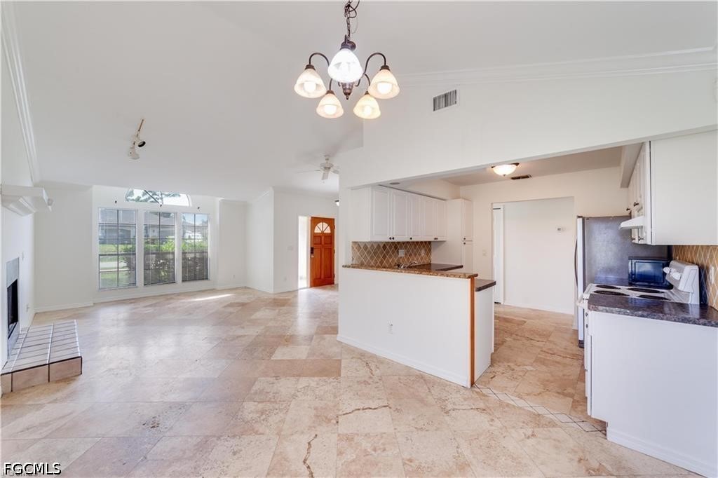 9225 Pineapple Road Fort Myers, FL 33967 - Photo 7 of 22