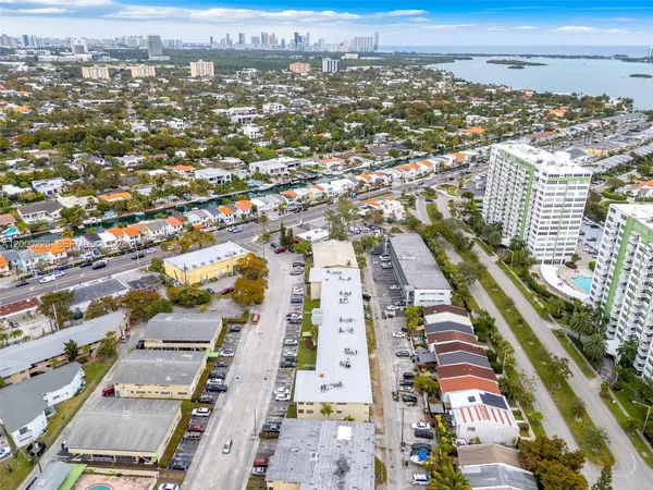 $220,000 | 11960 Northeast 19th Drive, Unit 15, North Miami, FL 33181