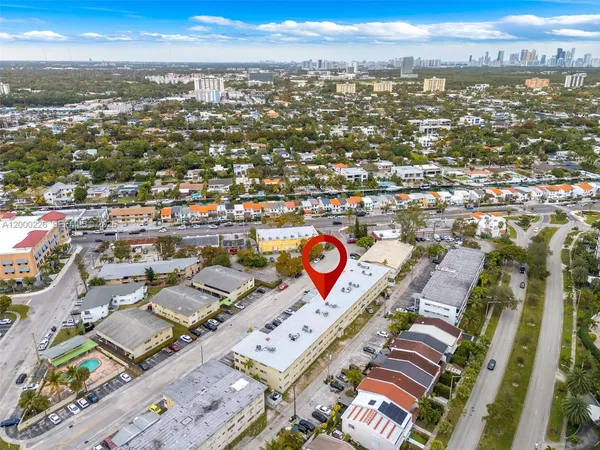 $220,000 | 11960 Northeast 19th Drive, Unit 15, North Miami, FL 33181