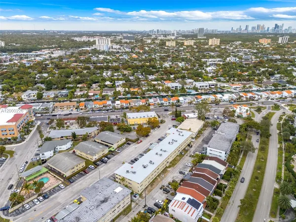$220,000 | 11960 Northeast 19th Drive, Unit 15, North Miami, FL 33181
