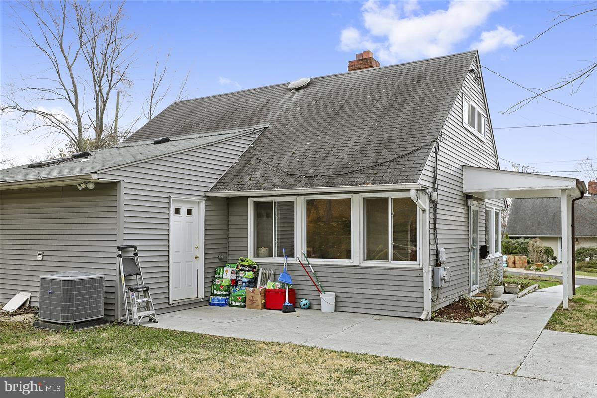 9904 Dilston Road Silver Spring, MD 20903 - Photo 19 of 22 Exterior (Rear)