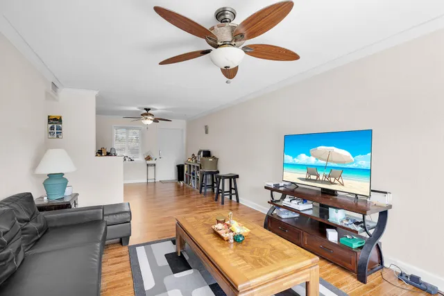 $375,000 | 1215 97th Street, Unit 6, Marathon, FL 33050