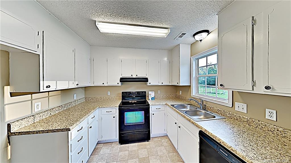 1128 Griffith Road Monroe, NC 28112 - Photo 4 of 11 Gallery Image 4
