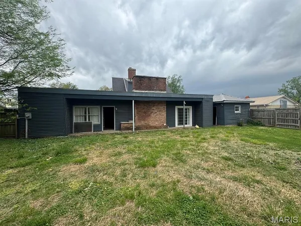 $95,000 | 404 North Douglass Street, Malden, MO 63863