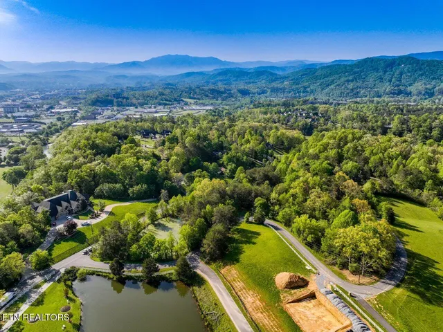 $380,000 | 1140 Crestview Drive, Pigeon Forge, TN 37863