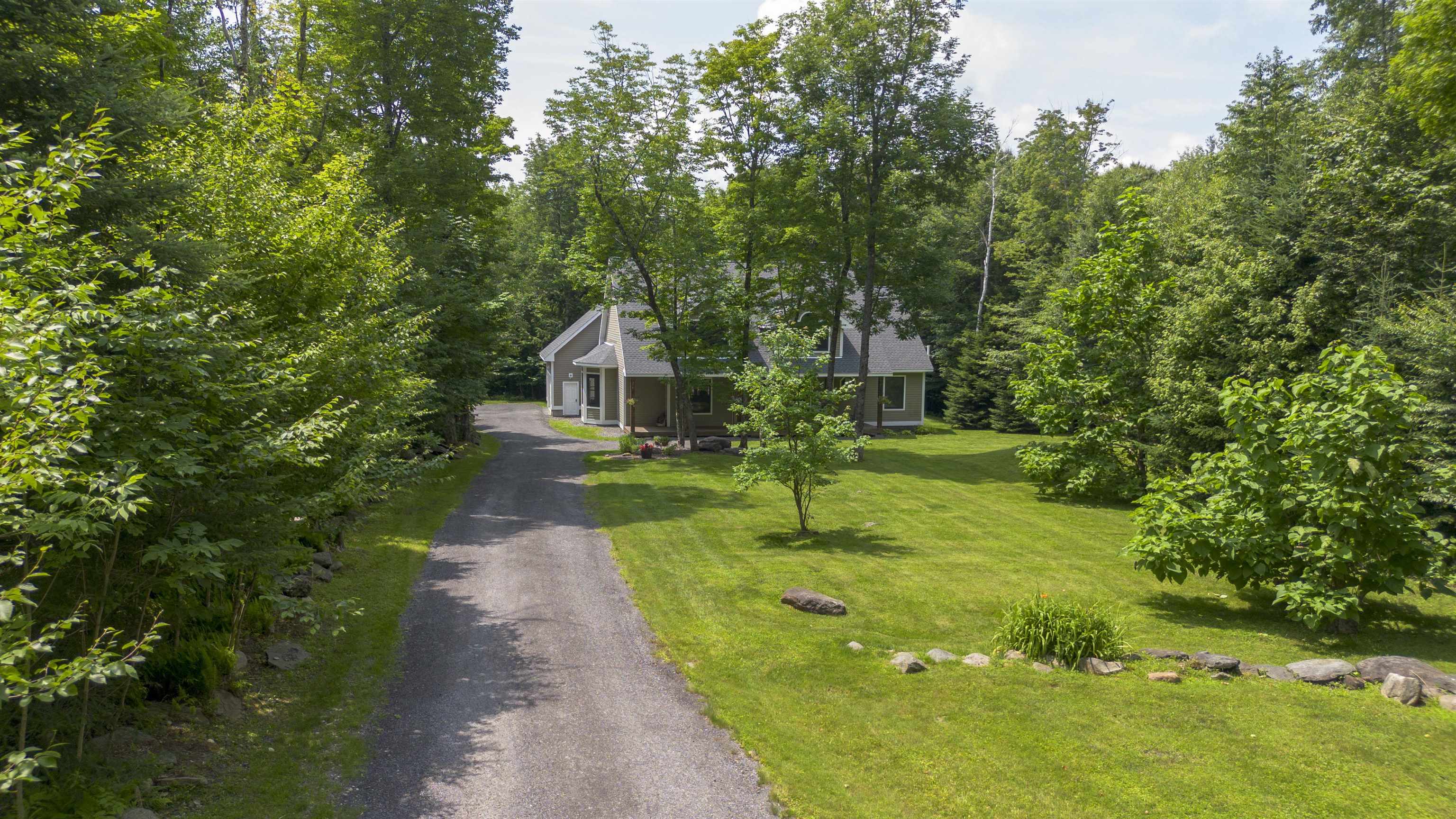 278 Valley View Road West Dover, VT 05356 - Photo 13 of 34