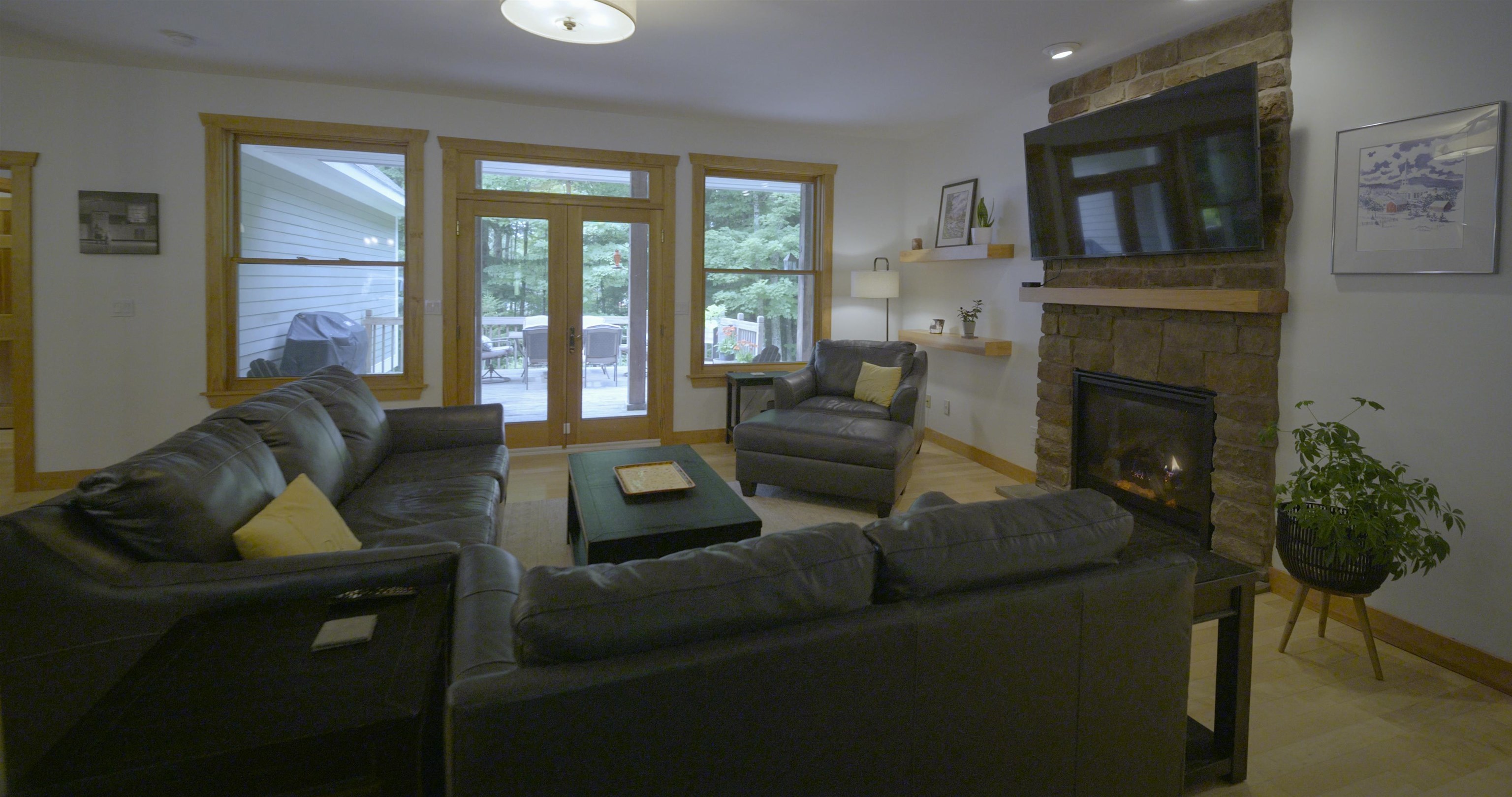 278 Valley View Road West Dover, VT 05356 - Photo 8 of 34