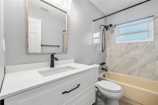 $499,900 | 2843 Oak Tree Lane, Palm Harbor, FL 34684