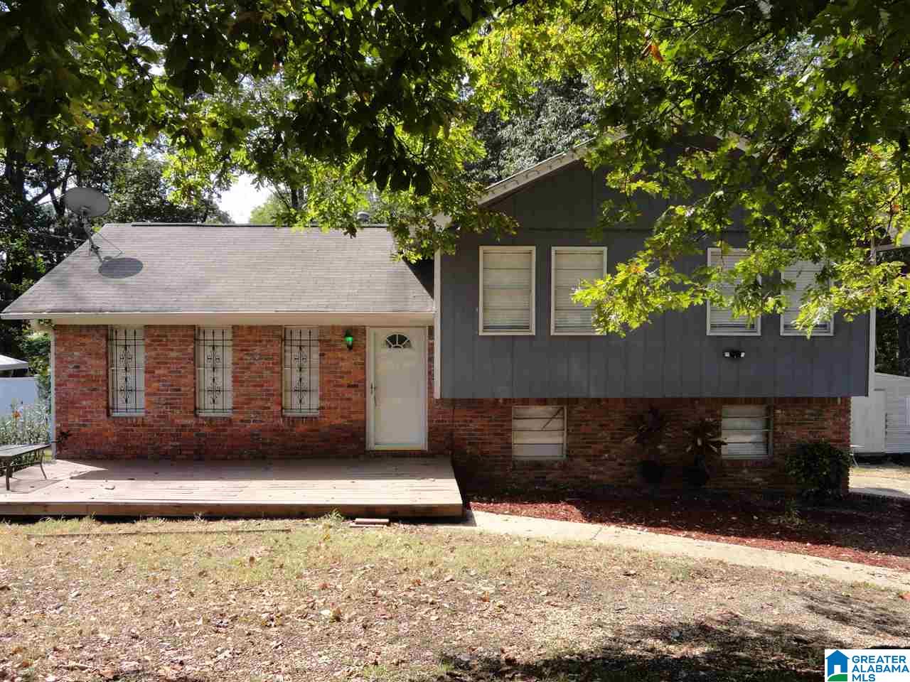 940 Longview Circle Adamsville, AL 35005 - Photo 1 of 27