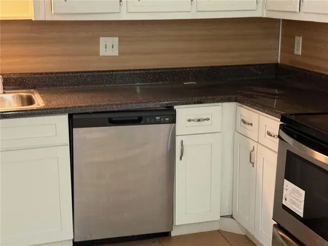 $1,350 | 1736 Salem Woods Drive Southeast, Unit B, Conyers, GA 30013