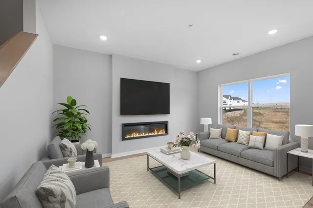 $373,640 | 1016 130th Street West, Rosemount, MN 55068