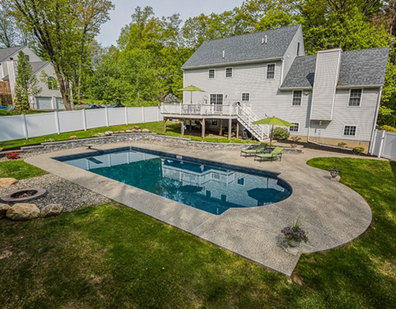 7 West Shore Road Merrimac, MA 01860 - Photo 13 of 27 Gallery Image 13
