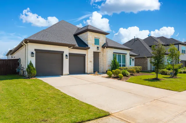 $5,500 | 25018 Pavonia Lake Lane, Tomball, TX 77375