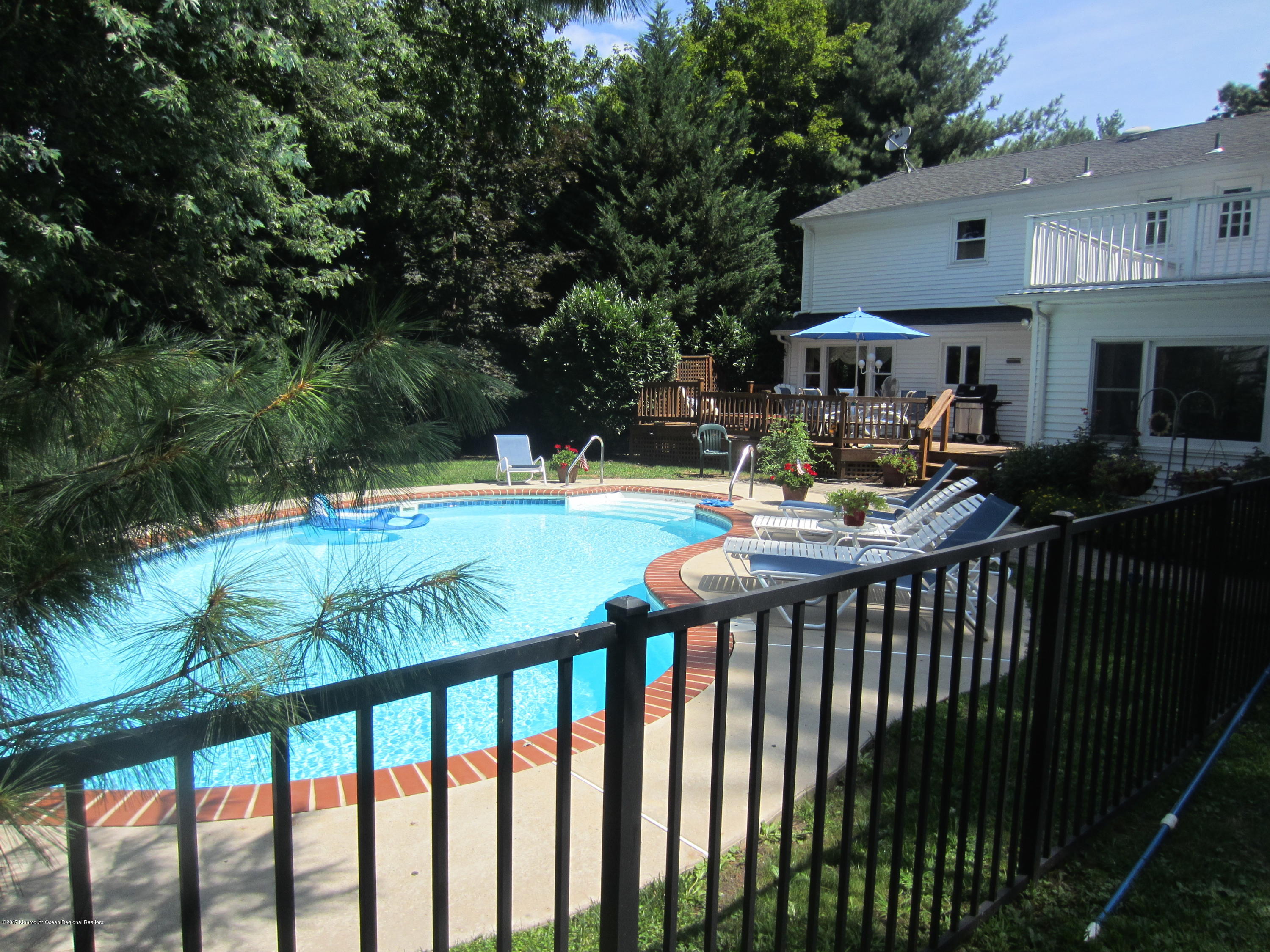 109 Rivers Edge Drive Little Silver, NJ 07739 - Photo 22 of 37 IMG_0078