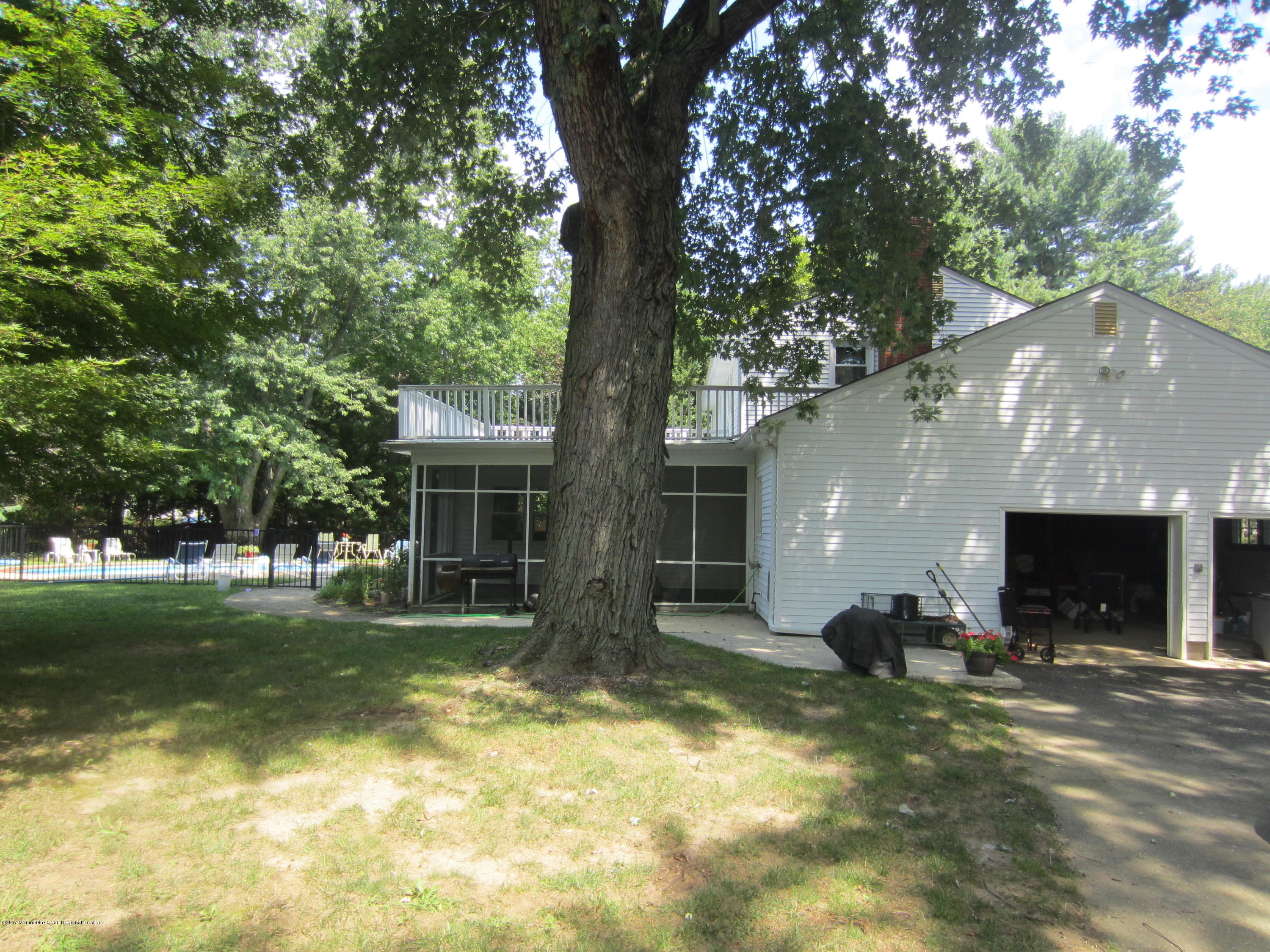 109 Rivers Edge Drive Little Silver, NJ 07739 - Photo 31 of 37 IMG_0072