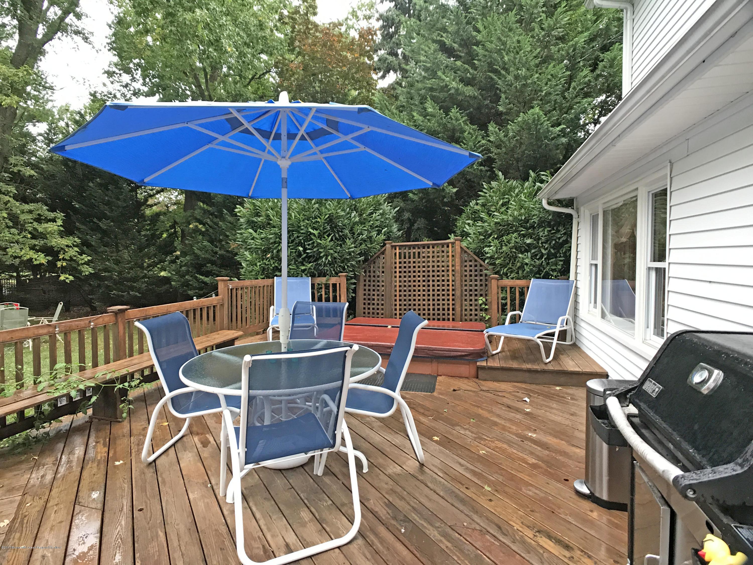 109 Rivers Edge Drive Little Silver, NJ 07739 - Photo 10 of 37 Deck