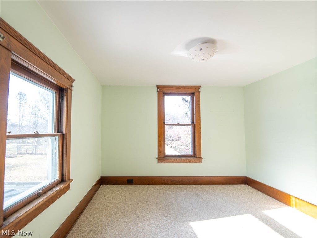 4041 Granger Road Akron, OH 44333 - Photo 17 of 34 Bedroom