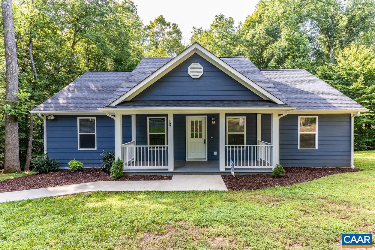 45 East Point Road Palmyra, VA 22963 - Photo 3 of 55 a front view of a house with a yard