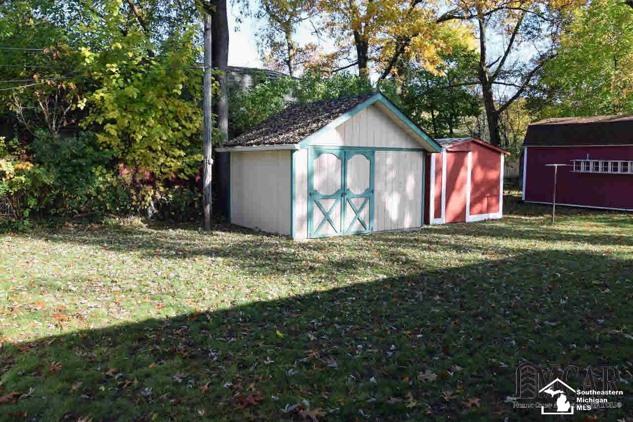 8250 Secor Road Lambertville, MI 48144 - Photo 20 of 20