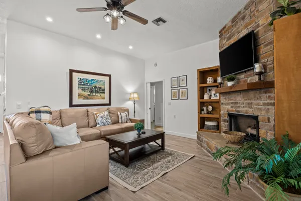 $5,800 | 1782 Clydesdale Avenue, Wellington, FL 33414