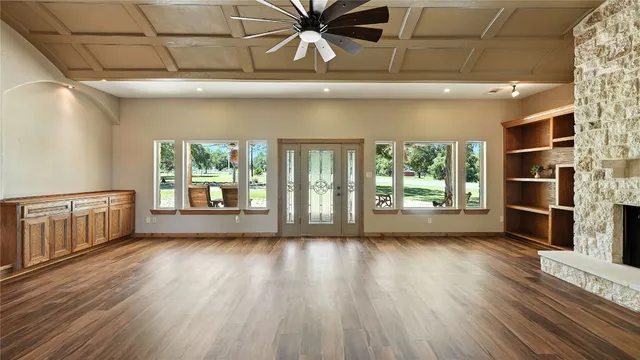 $2,500,000 | 2410 Fm 1680, Flatonia, TX 78941