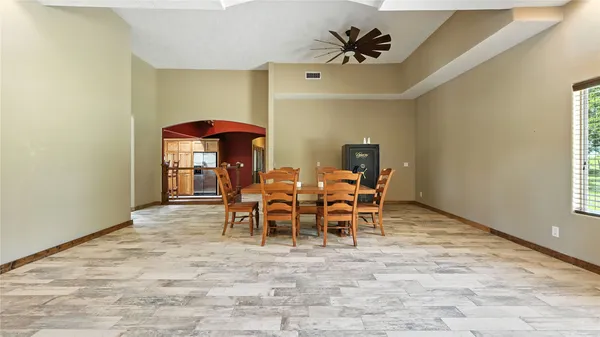 $2,500,000 | 2410 Fm 1680, Flatonia, TX 78941