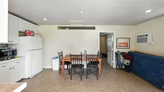 $2,500,000 | 2410 Fm 1680, Flatonia, TX 78941