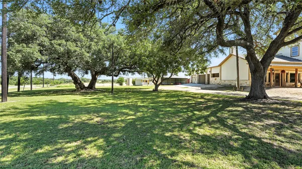 $2,500,000 | 2410 Fm 1680, Flatonia, TX 78941