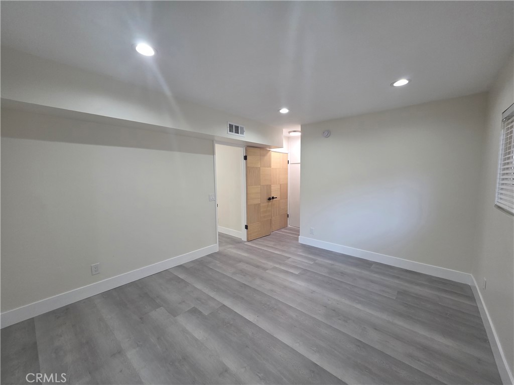 4436 Ventura Canyon Avenue Sherman Oaks, CA 91423 - Photo 9 of 13 a view of an empty room